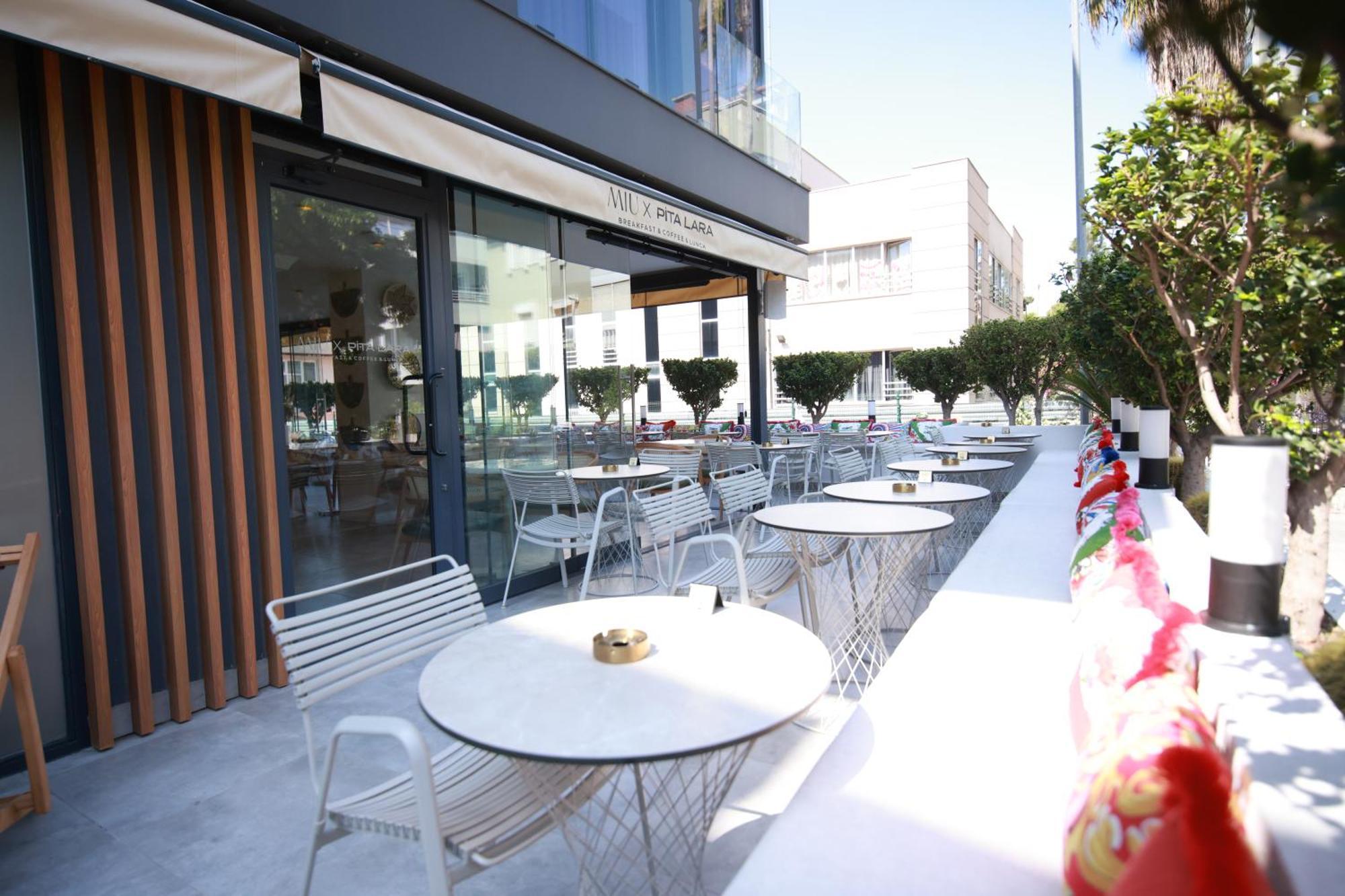 Loft 1502 Aparthotel 2*